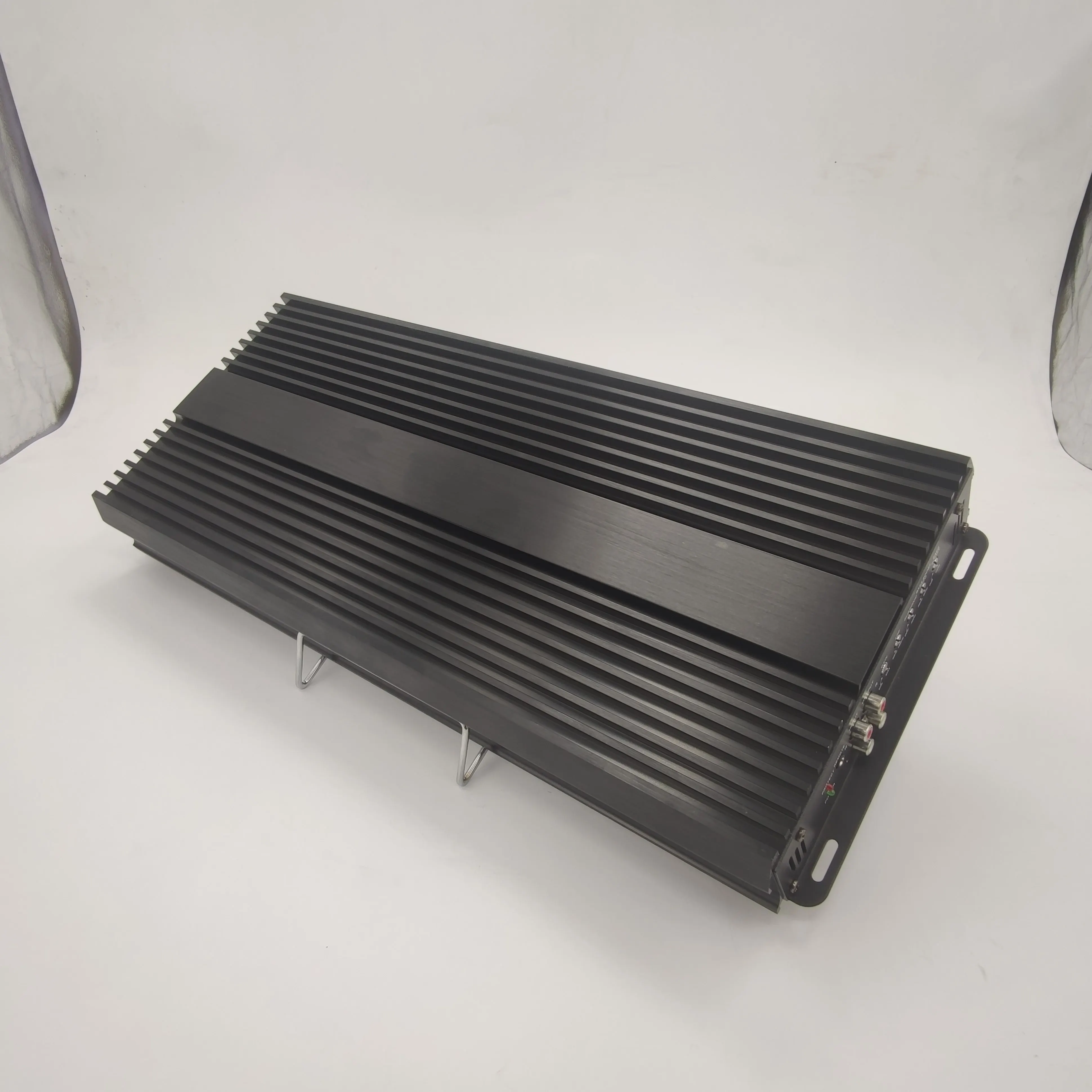 Koreański wzmacniacz mono do s – Car Subwoofer Amplifier 3000W Rms recenzja i cena