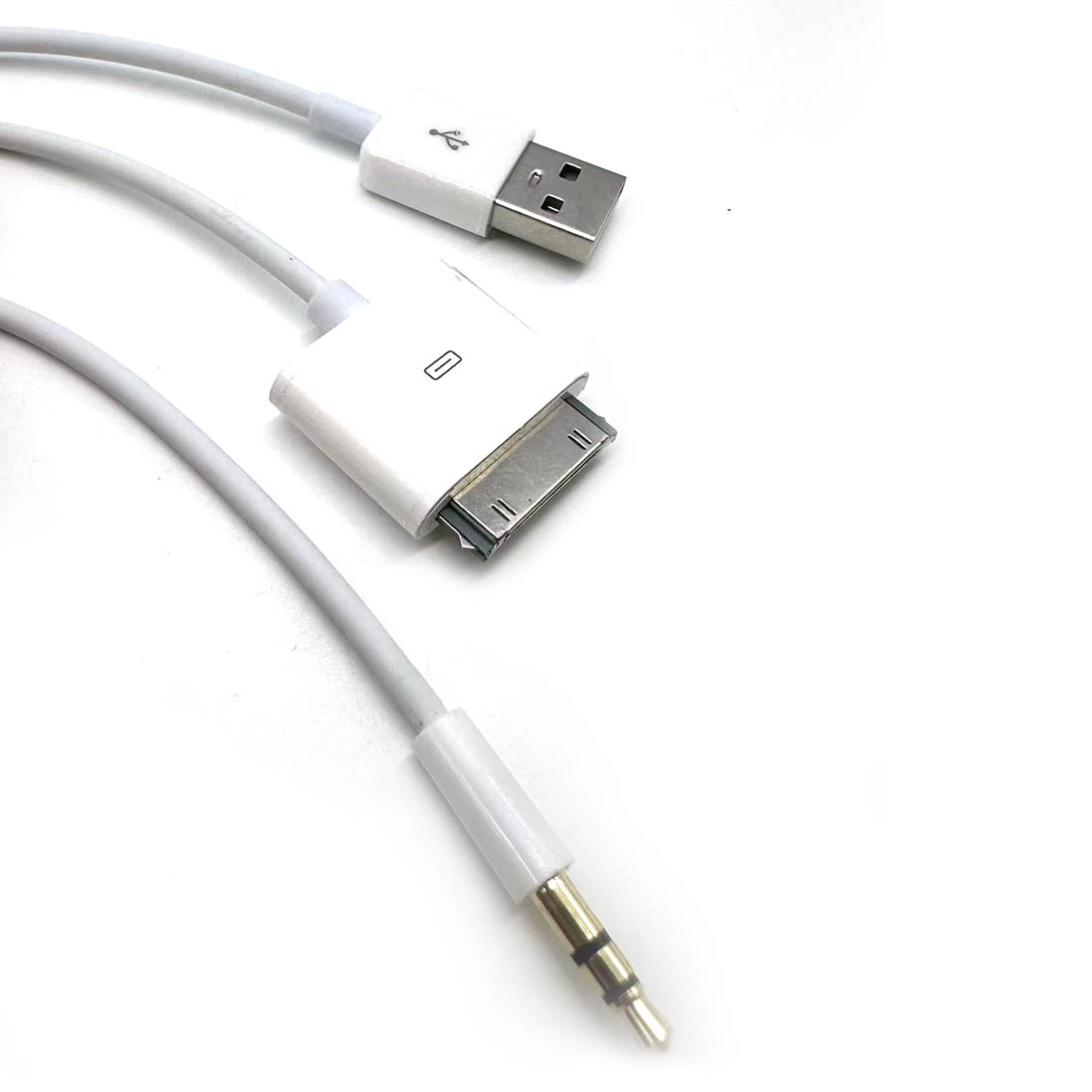 1 szt. Kabel 30Pin do 3.5mm AU – Car Audio Line Output Converter recenzja i cena
